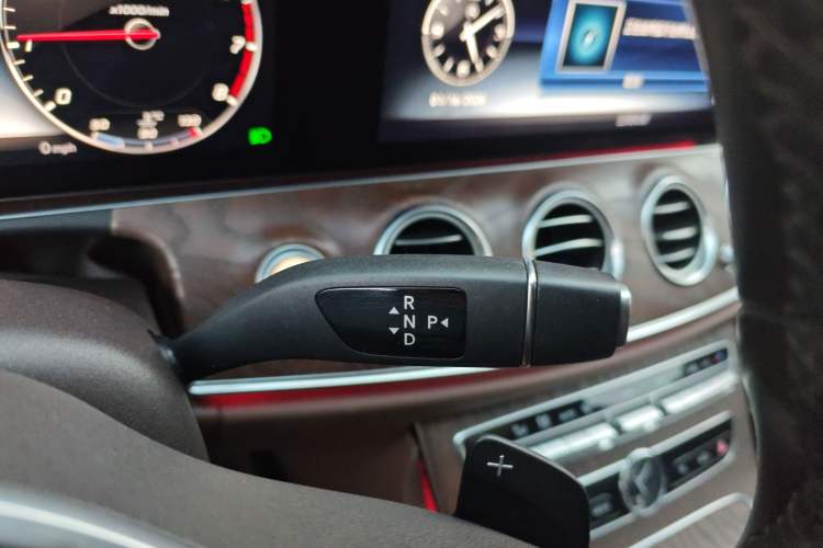 Used Mercedes-Benz E-Class 2019 Facelifted E 300 L Stylish Version
