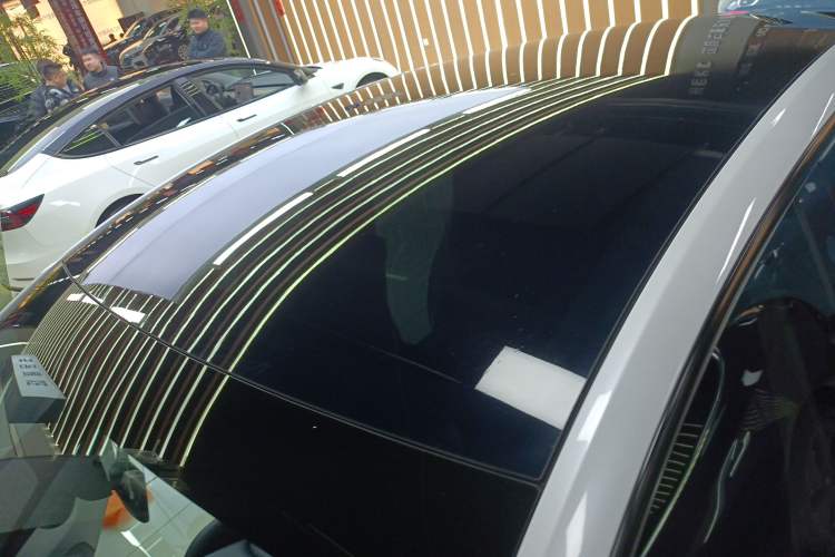 Used Tesla Model Y 2021 Long-Range All-Wheel-Drive Version
