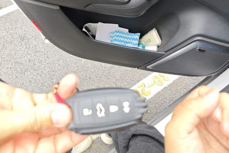 Used Haval H7 2016 Blue-Label H7 2.0T Automatic Luxury Model
