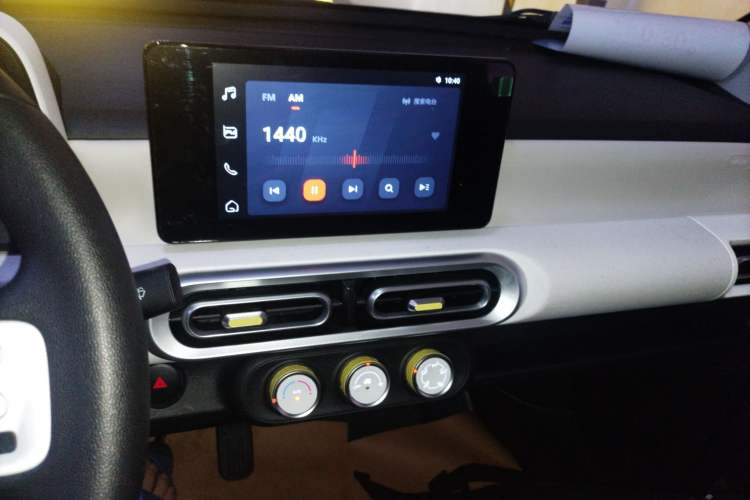 Used Wuling Hongguang MINIEV 2024 3rd Generation 215km Advanced Version
