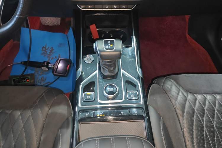 Used Hongqi HS5 2022 Revised Version 2.0T Smart Connect Flagship Edition