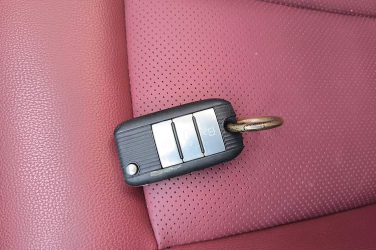 Used Roewe RX5 2016 30T Four-Wheel Drive Automatic Internet Smart Luxury Edition
