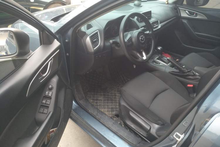 Used Mazda Mazda 3 Axela 2017 Sedan 1.5L Automatic Comfort Model Emission Standard China V