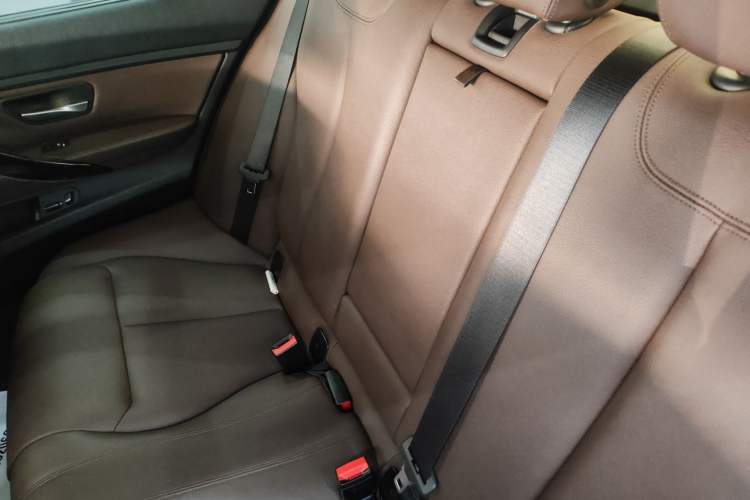 Used BMW 3 Series 2018 320Li Leading Model M Sport Package
