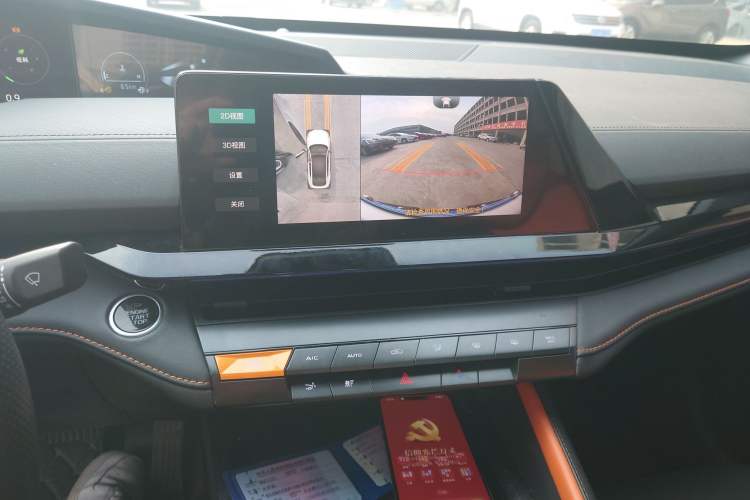 Used Changan UNI-V 2022 1.5T Prestige Version
