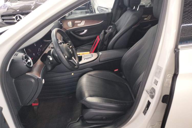 Used Mercedes-Benz E-Class 2020 E 300 L Luxury Model
