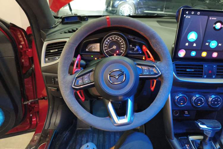 Used Mazda CX-4 2016 2.0L Automatic 2WD Blue Sky Dynamic Edition
