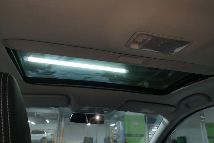 Used Venucia D60 2023 PLUS 1.6L XL CVT Yue Ling Edition
