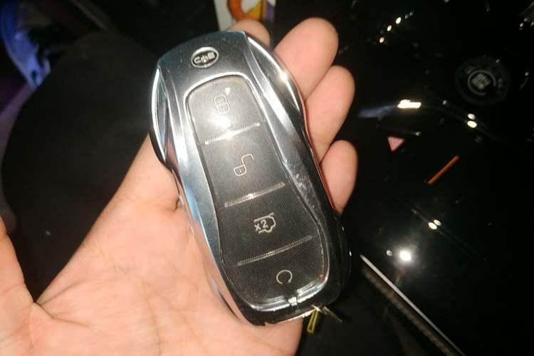 Used BYD Han 2024 DM-i Glory Edition 121KM Prestige Model