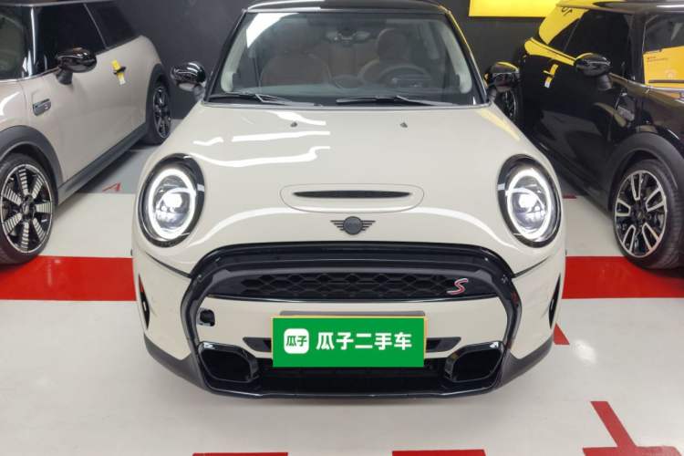 Used  MINI 2023 2.0T COOPER S Artist
