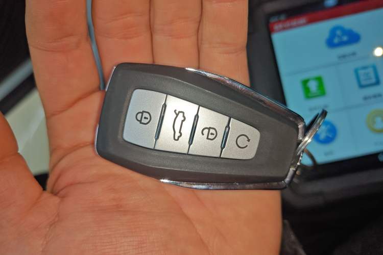 Used Geely Auto Monjaro L 2021 2.0TD DCT EVO Two-Wheel Drive Prestige Version
