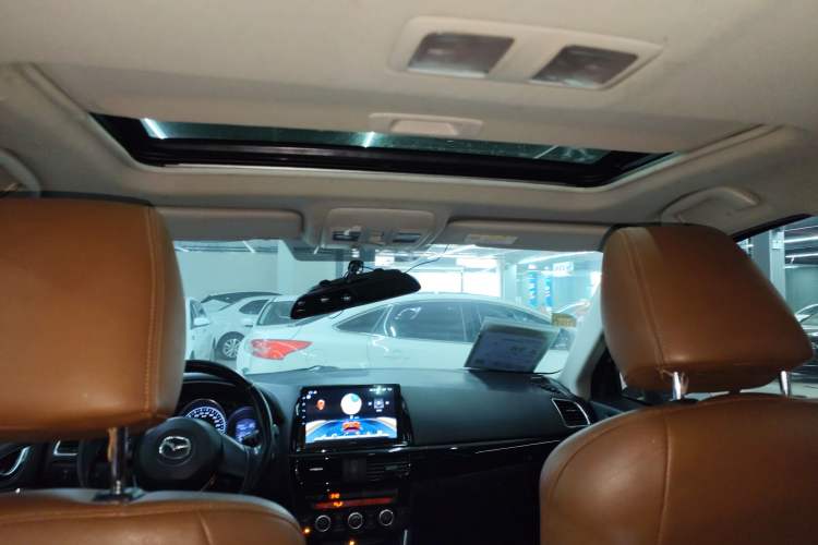 Used Mazda CX-5 2014 2.0L Automatic Two-Wheel Drive Urban Version
