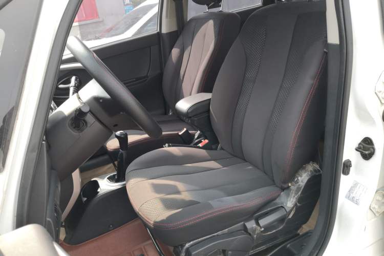 Used Changan CX20 2014 1.4L Manual Sport Version China IV Standard