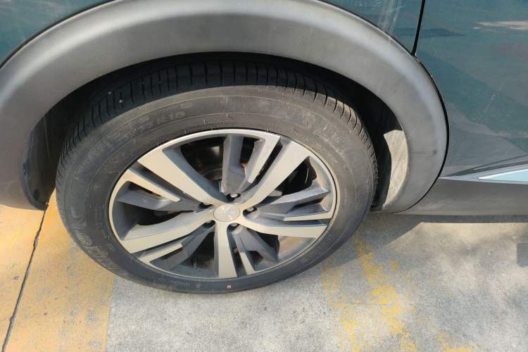 Used Peugeot 5008 2017 350THP 5-Seat Elite Edition
