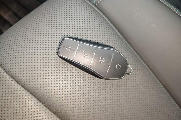 Used BYD Song Pro New Energy 2025 Second-Generation Intelligent Driving Version DM-i 115KM Superior Trim