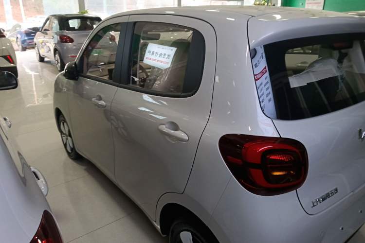 Used Wuling Hongguang MINIEV 2025 Four-Door Version Advanced Edition