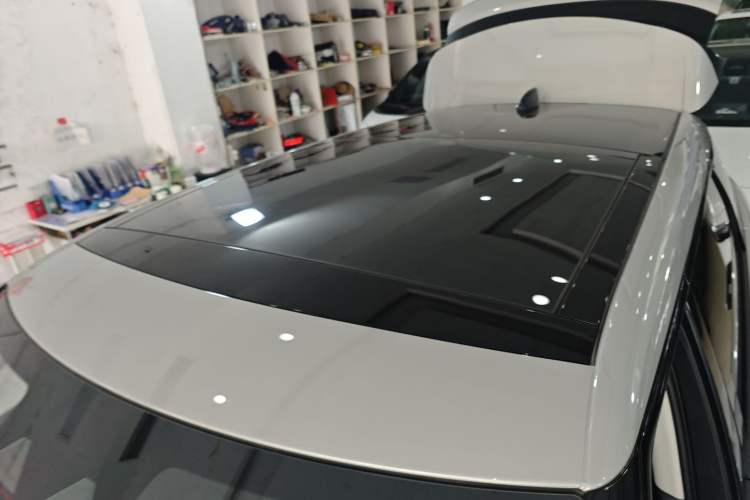 Used Land Rover Range Rover Evoque 2024 Aurora L 249 PS Prestige Light-Chasing Edition
