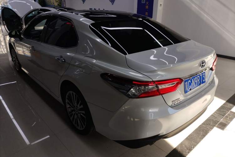 Used Toyota Camry 2018 Dual-Engine 2.5 HG Luxury Edition