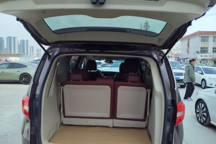 Used Buick GL8 2015 2.4L Luxury Business Premium Edition
