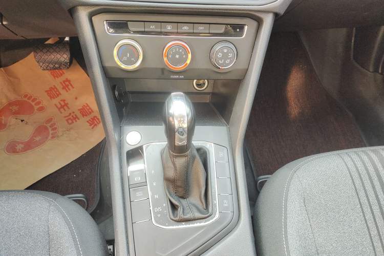 Used Volkswagen Tharu 2021 280TSI Two-Wheel Drive Trend Edition
