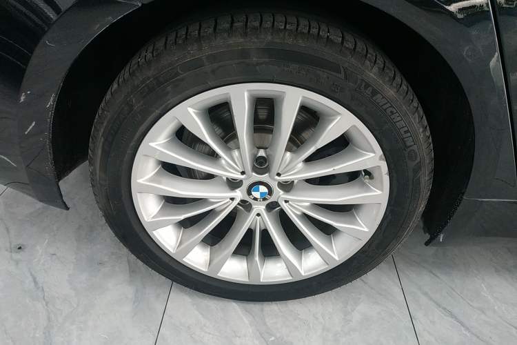 Used BMW 5 Series 2018 Revised Version 530Li Leading Edition Luxury Package
