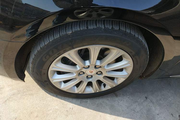 Used Cadillac XTS 2015 28T Comfort Model