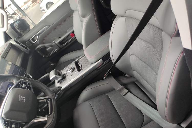 Used JETOUR Traveler 2023 1.5T Two-Wheel Drive Discovery PRO