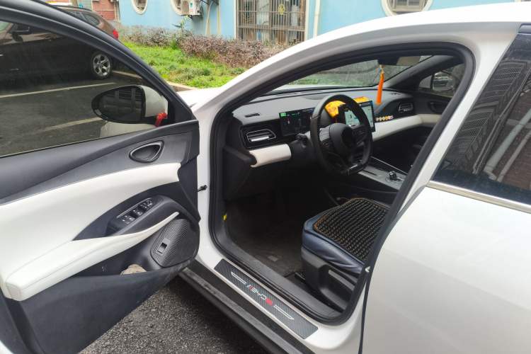 Used BYD Seal 06 New Energy 2024 DM-i 80KM Luxury Model