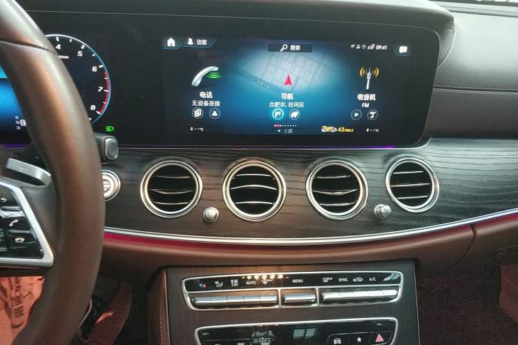 Used Mercedes-Benz E-Class 2022 Second Facelift E 300 L Fashion Edition
