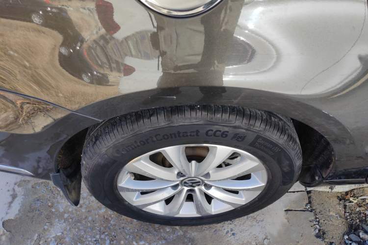 Used Volkswagen Magotan 2015 1.8TSI Advanced Model
