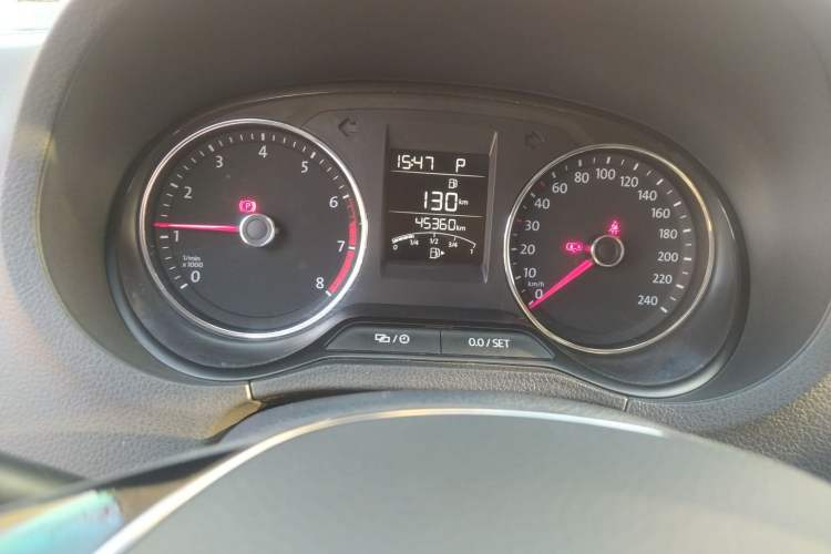 Used Volkswagen Polo 2018 1.5L Cross Polo Automatic