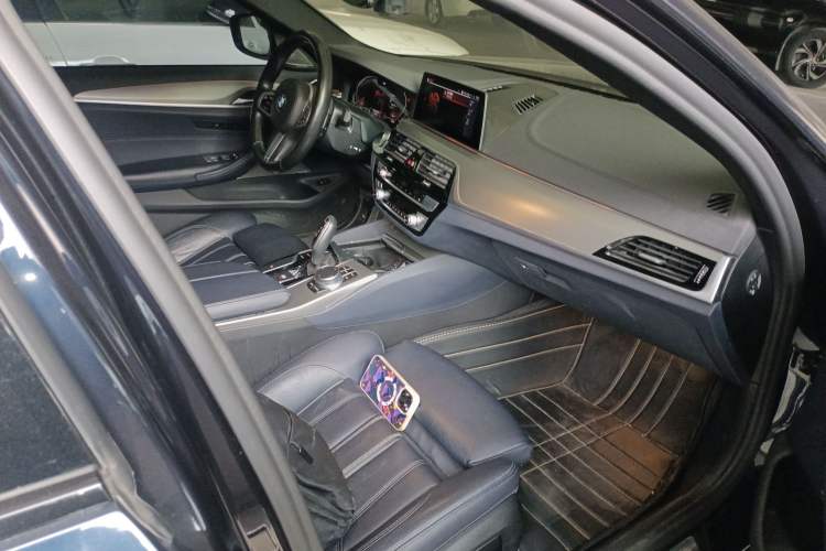 Used BMW 5 Series 2020 530i M Sport Package
