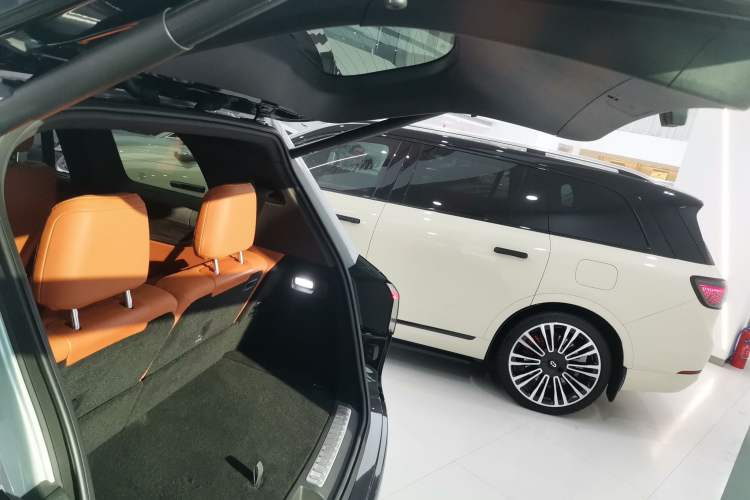 Used Hima AITO M9 2024 Range-Extended Ultra Version 42 kWh 6-Seater Model
