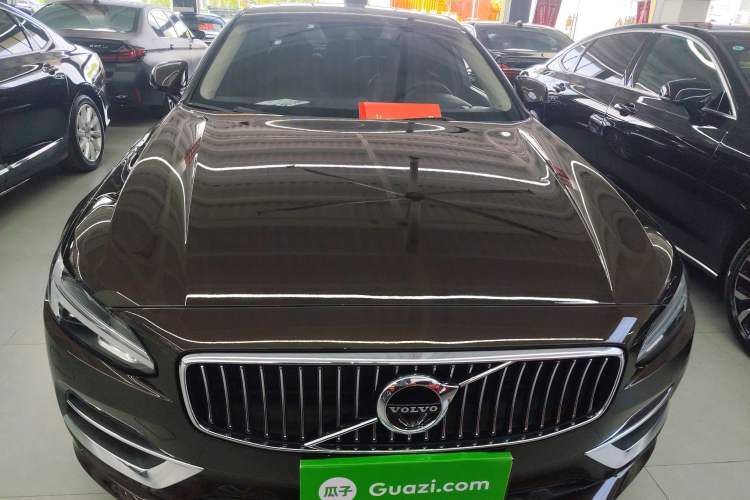 Used Volvo S90 2019 T5 Prestige Edition
