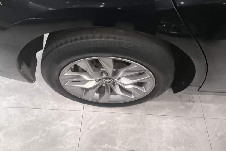 Used Toyota Avalon 2019 2.5L Ambition Version China VI Standard