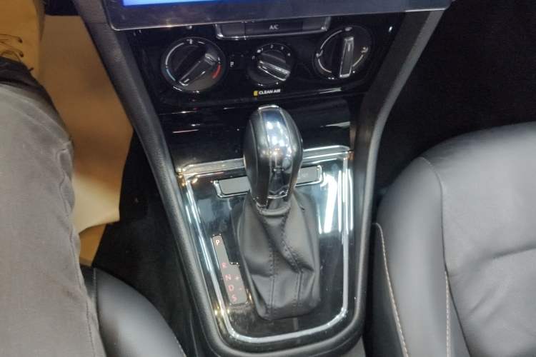 Used Volkswagen Bora 2018 1.5L Automatic Comfort Model