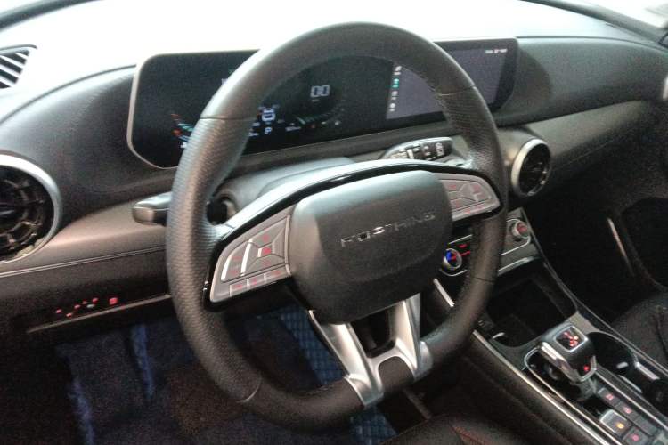 Used FORTHING T5 EVO 2021 1.5TD DCT Diamond Edition
