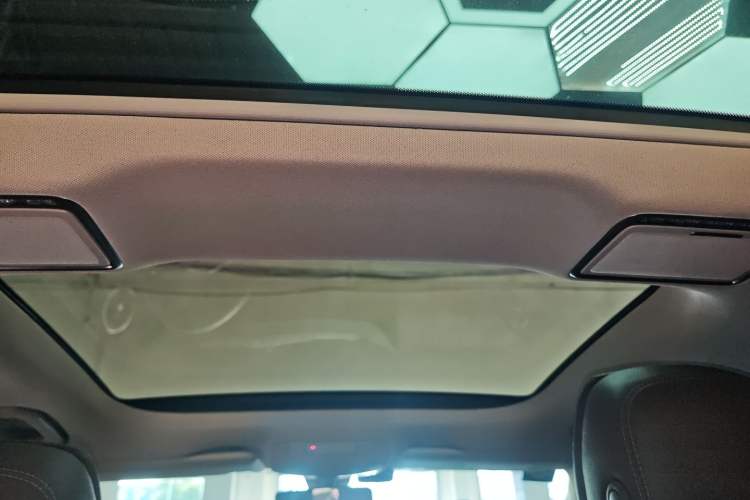 Used Mercedes-Benz E-Class 2019 E 300 L Luxury Model
