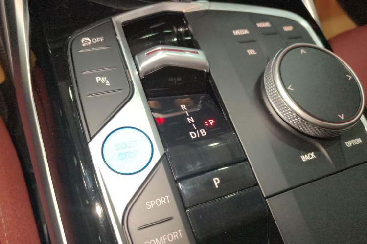 Used BMW i3 2024 eDrive 35 L
