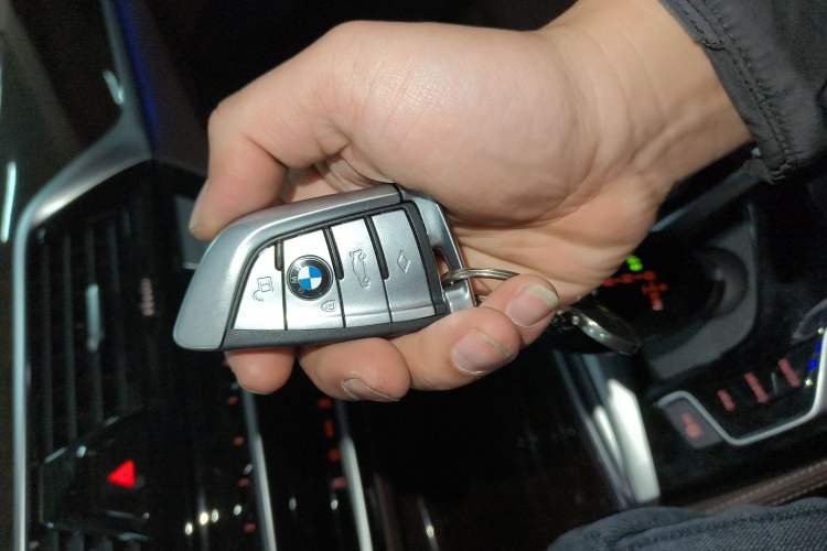 Used BMW 5 Series 2020 525Li Luxury Package