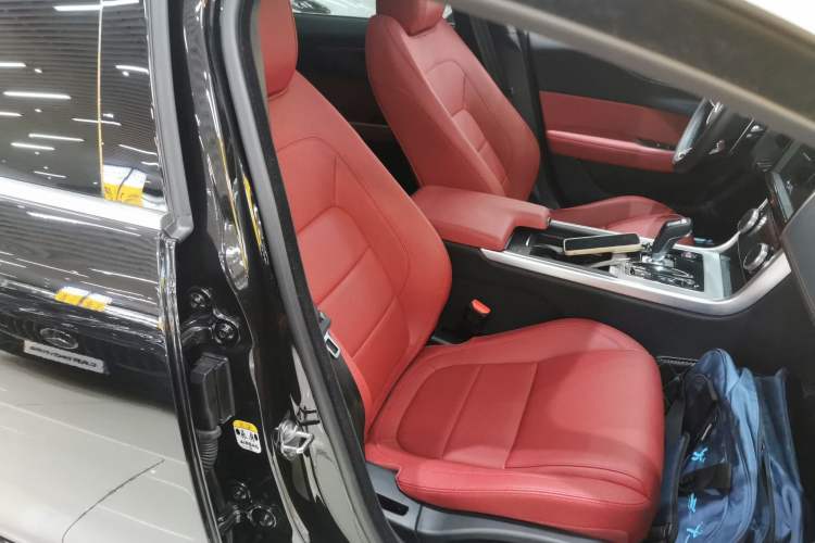 Used Jaguar XEL 2024 2.0T 250 PS R-DYNAMIC S Advanced Sport Edition
