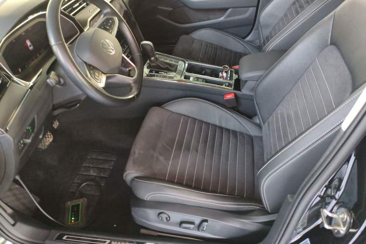 Used Volkswagen Magotan 2020 330TSI DSG Luxury Edition
