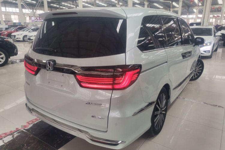 Used Honda Elysion 2024 2.0L eHEV Luxury Edition
