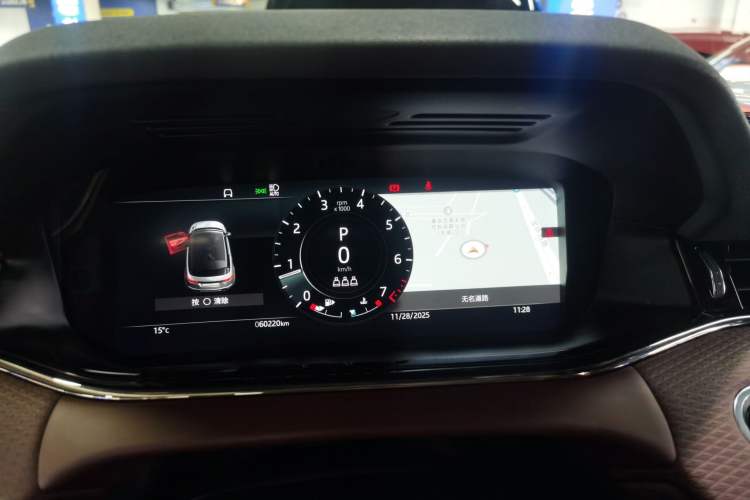 Used Land Rover Range Rover Evoque 2021 Range Rover Velar L 249PS R-Dynamic First Edition
