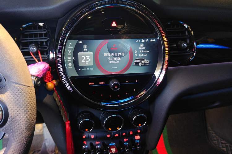 Used MINI MINI 2023 Facelift 2.0T COOPER S Artist Five-Door Edition
