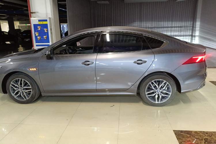 Used BYD Qin PLUS 2023 Champion Edition EV 510KM Beyond Model
