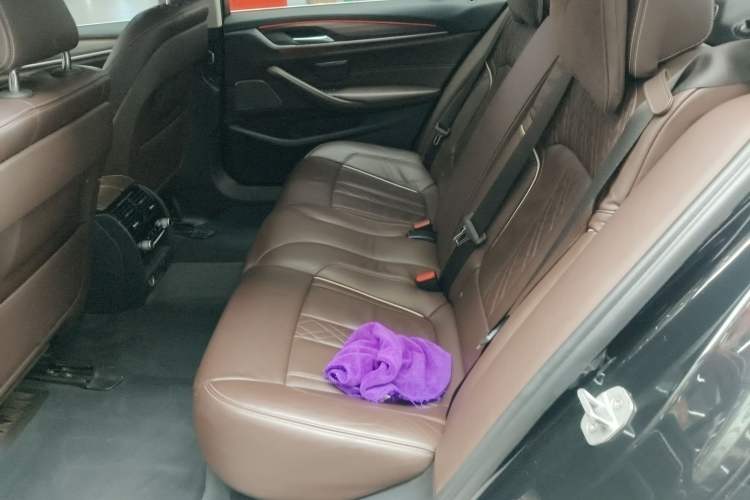 Used BMW 5 Series 2018 530Li Luxury Edition Premium Package
