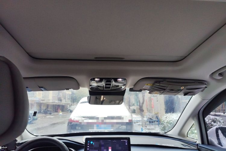 Used Roewe iMAX8 2021 400TGI Supreme Series Ultimate Edition
