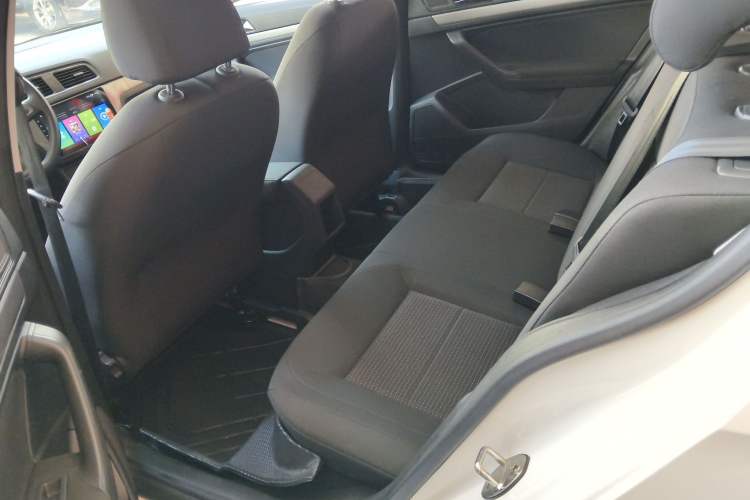 Used Volkswagen Lavida 2017 1.6L Automatic Fashion Edition
