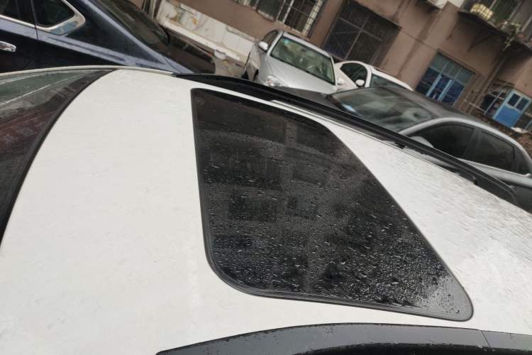 Used Kia KX Cross 2017 1.4L AT GLS